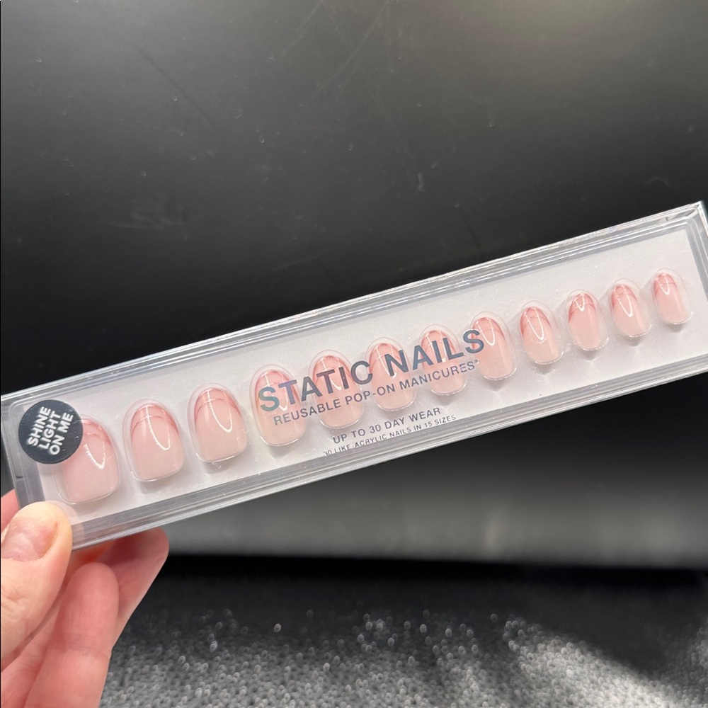 **FINAL PRICE** Static Nails Reusable Pop-On Manicures
